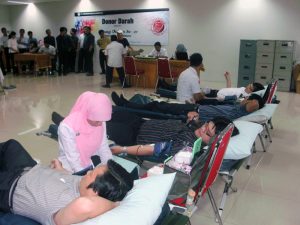 Kegiatan Donor Darah Yang Berlangsung di Kantor PT Intikom Berlian Mustika 