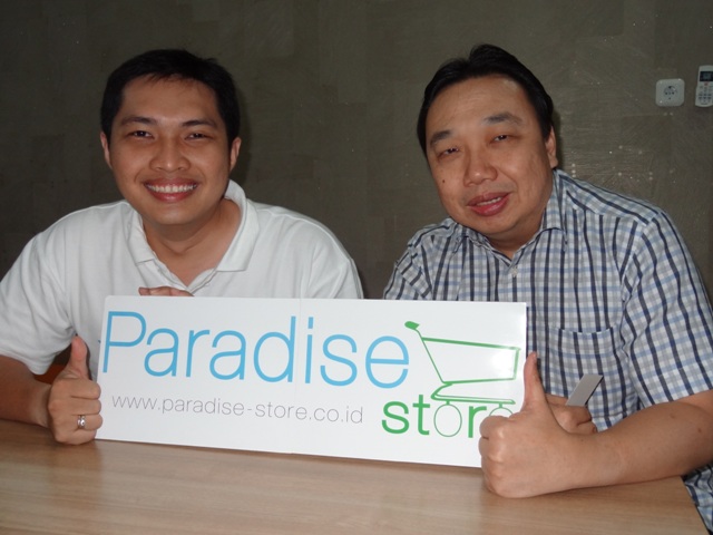 [Ki-Ka] Otniel Kho Wandi, Team Leader E-commerce, dan Adiwinata Satyarahardja, Direktur PT XDC Indonesia (Paradise Store)