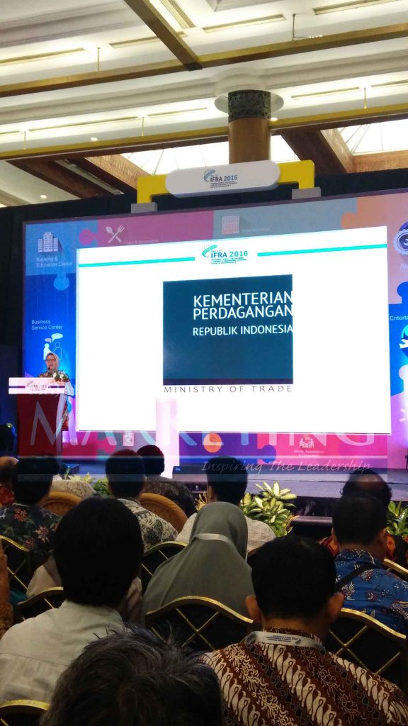 Sekretaris Jenderal Srie Agustina, SE., ME resmi membuka pameran International Franchise, License & Business Concept Expo and Conference (IFRA) di Jakarta, 03 Juni 2016. Pameran ini direncanakan berlangsung dari tanggal 03 s/d 05 Juni 2016