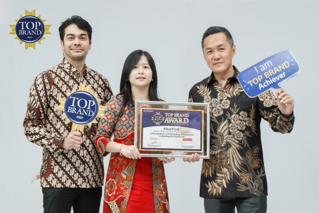 FIBREFIRST kembali meraih Top Brand Award 2022 setelah sukses menjadi top of mind masyarakat indonesia
