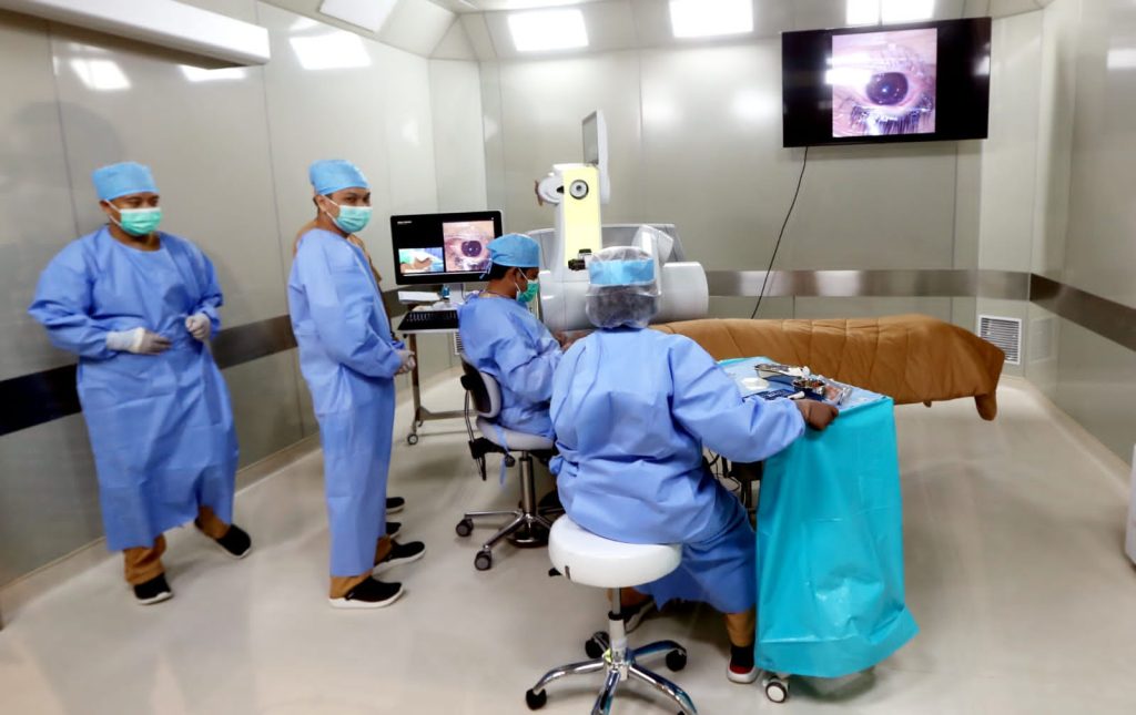 Ekspansi cabang ketiga Ciputra SMG Eye Clinic tingkatkan Layanan operasi lasik mata dengan fasilitas health-tourism.
