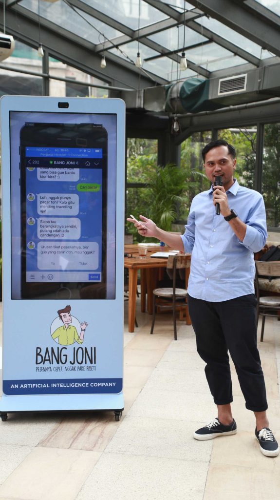 Diatce Harahap, CEO Bang Joni memberikan live demo Bang Joni